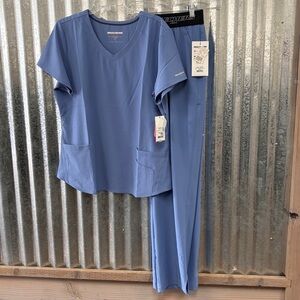 Women’s Scrub Set-Ceil Blue-XL top/XL TALL Length Pant